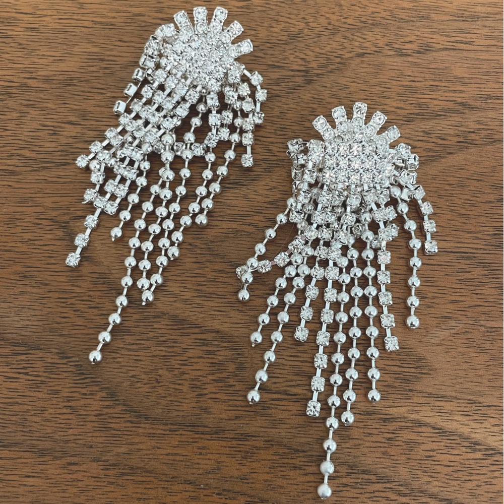Elegant Silver Rhinestone Dangle Earrings